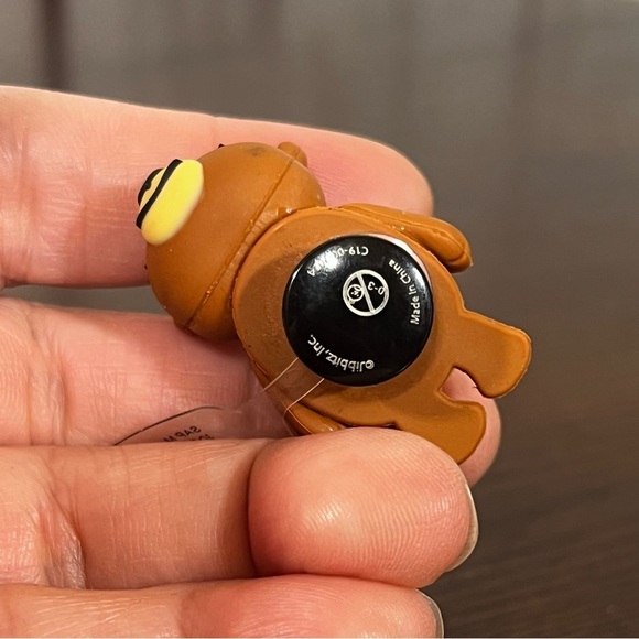 CROCS 3D brown bear on a tummy jibbitz - Picture 3 of 10